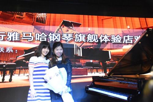 AG环亚集团未来艺术家孙麒麟河南巡讲-郑州站圆满落幕