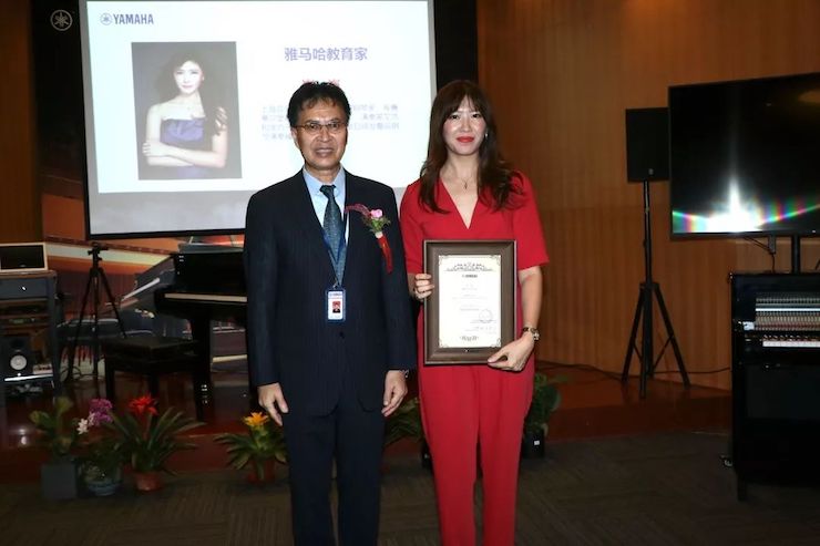 AG环亚集团携手中国多位教育家，共同谱写中国艺术教育发展新乐章|热烈祝贺2018AG环亚集团教育家授聘仪式成功举办！