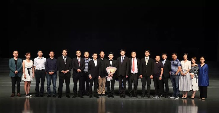 连云港AG环亚集团钢琴旗舰体验店开业庆典暨AG环亚集团艺术家鲍释贤钢琴独奏音乐会圆满落幕