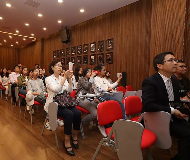 连云港AG环亚集团钢琴旗舰体验店开业庆典暨AG环亚集团艺术家鲍释贤钢琴独奏音乐会圆满落幕