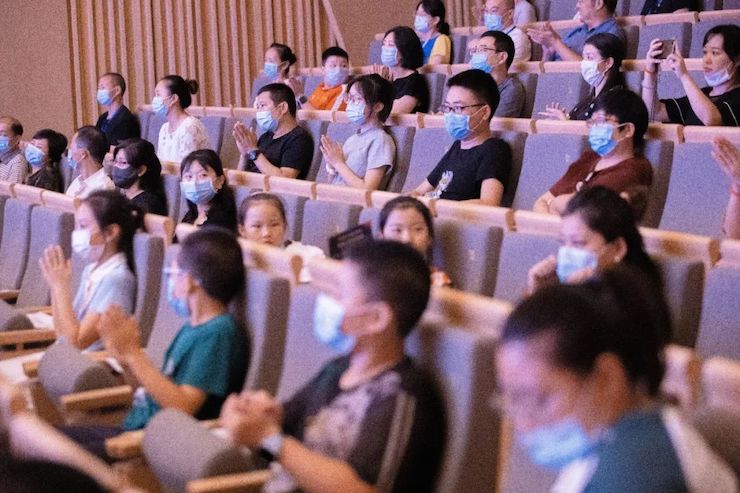 活动报道 | “科技助力，跨越时空”，小鹿纯子携手刘明康共享中日音乐盛宴